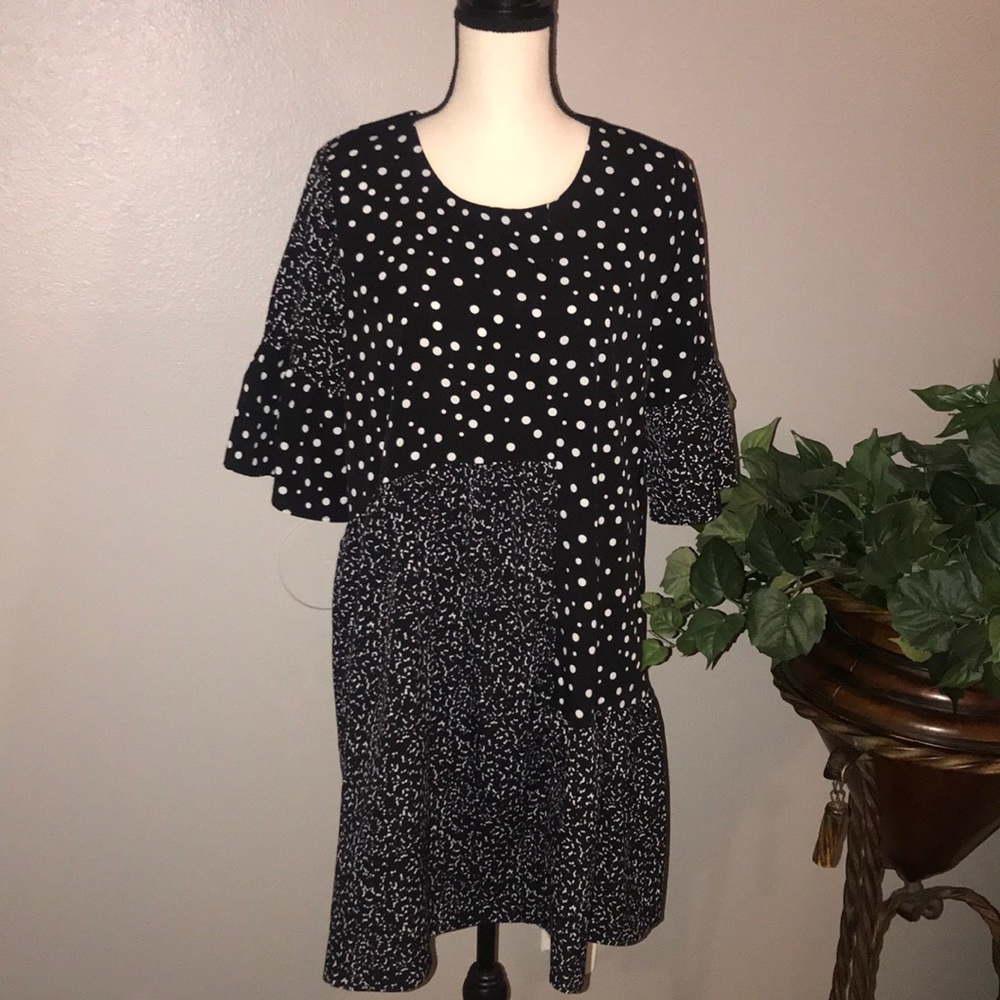 CAARA MILLA Polka dot printed dress.